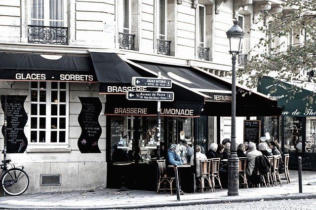 Cafe de Flore film cz zdarma